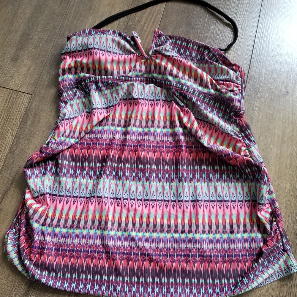LIZ LANGE MATERNITY SWIM TOP